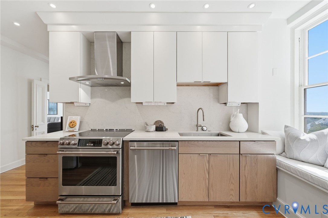 612 W Franklin St Unit#U9D