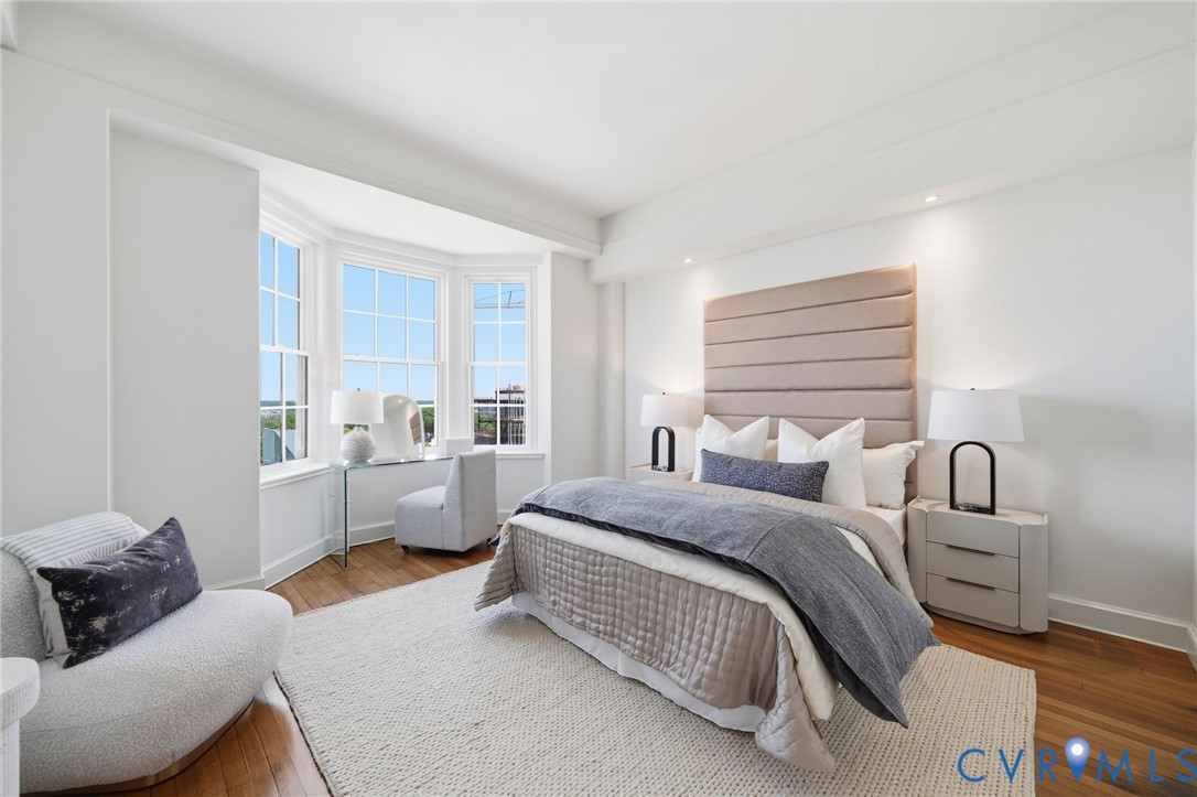 612 W Franklin St Unit#U9D