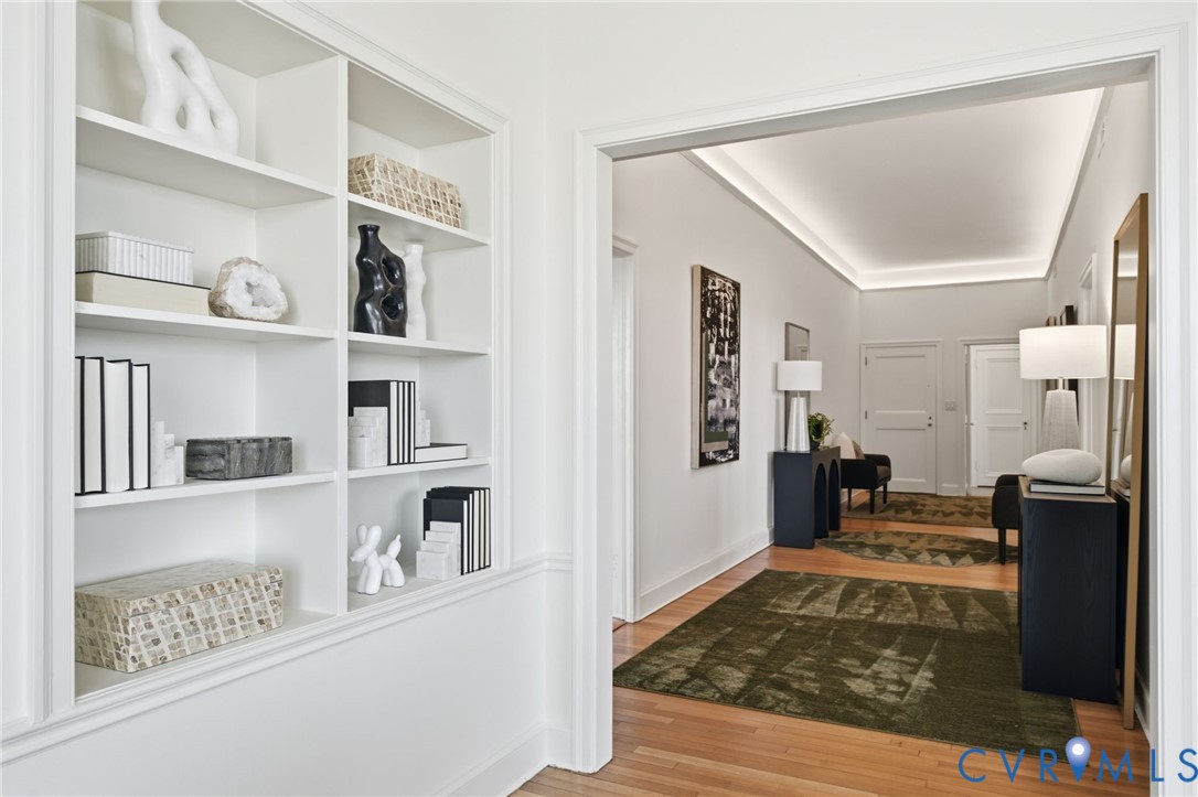 612 W Franklin St Unit#U9D