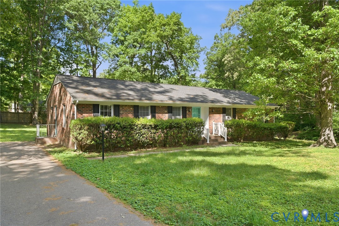 9257 Rochdale Ct