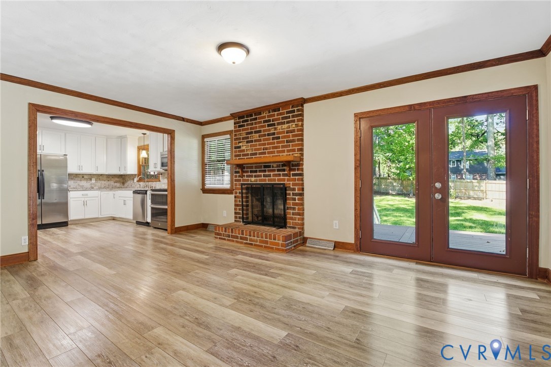 9257 Rochdale Ct