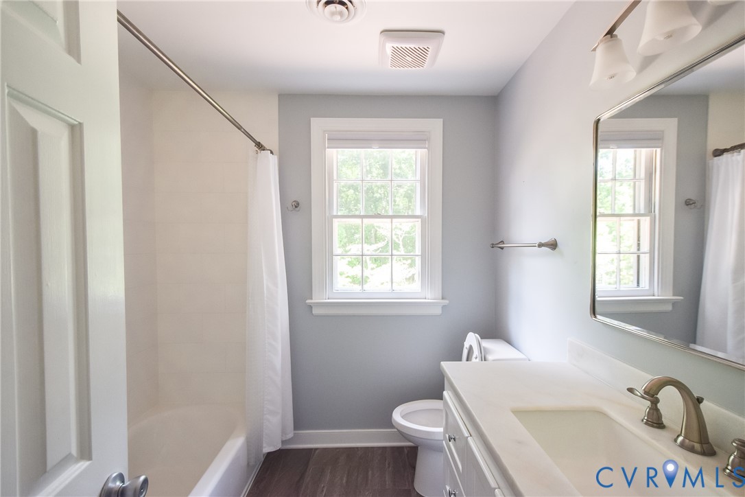 13921 Whitechapel Rd