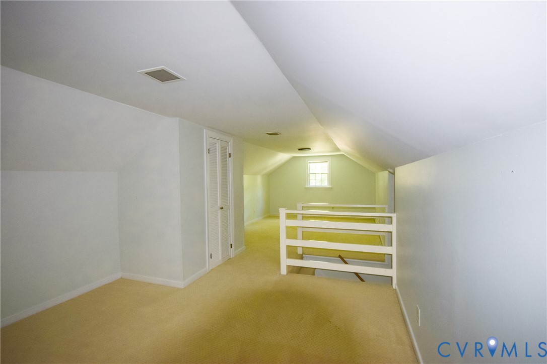 13921 Whitechapel Rd