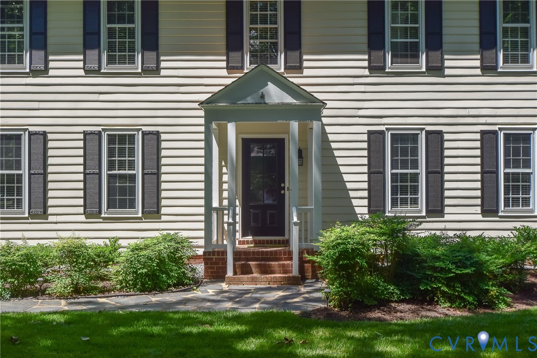 13921 Whitechapel Rd