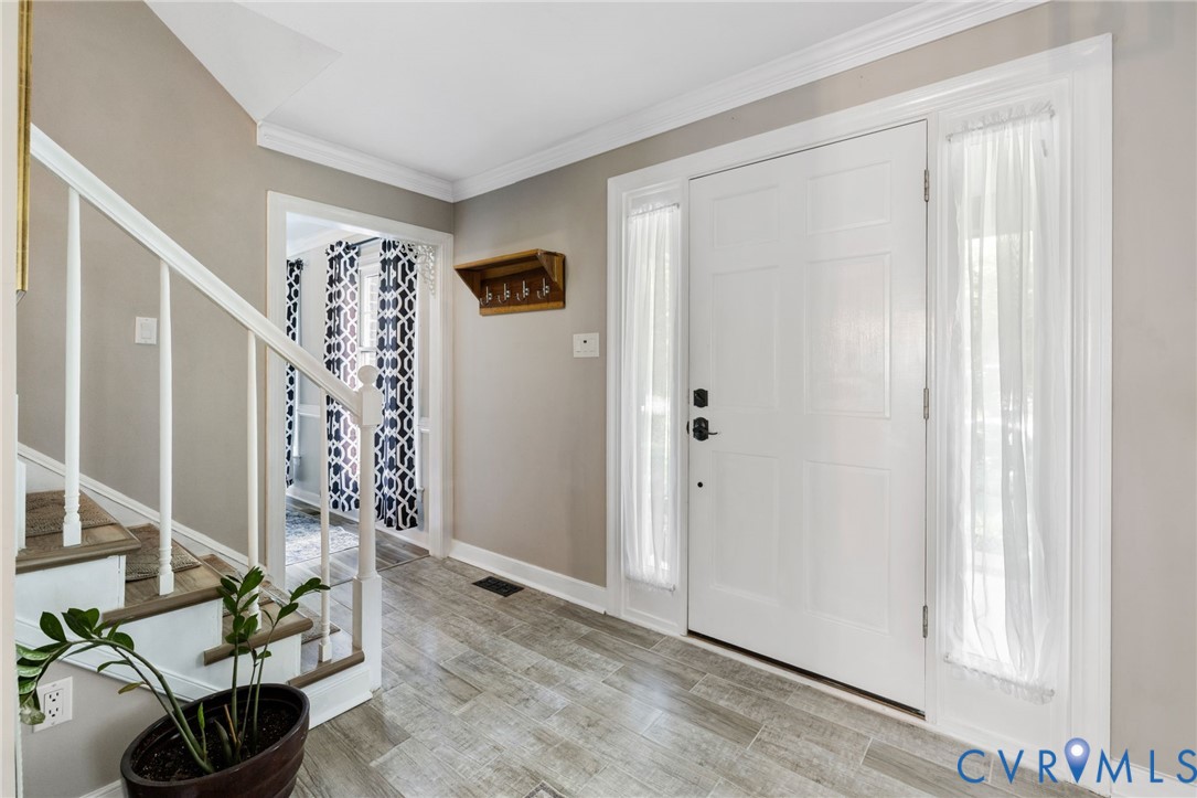 13411 Queensgate Rd