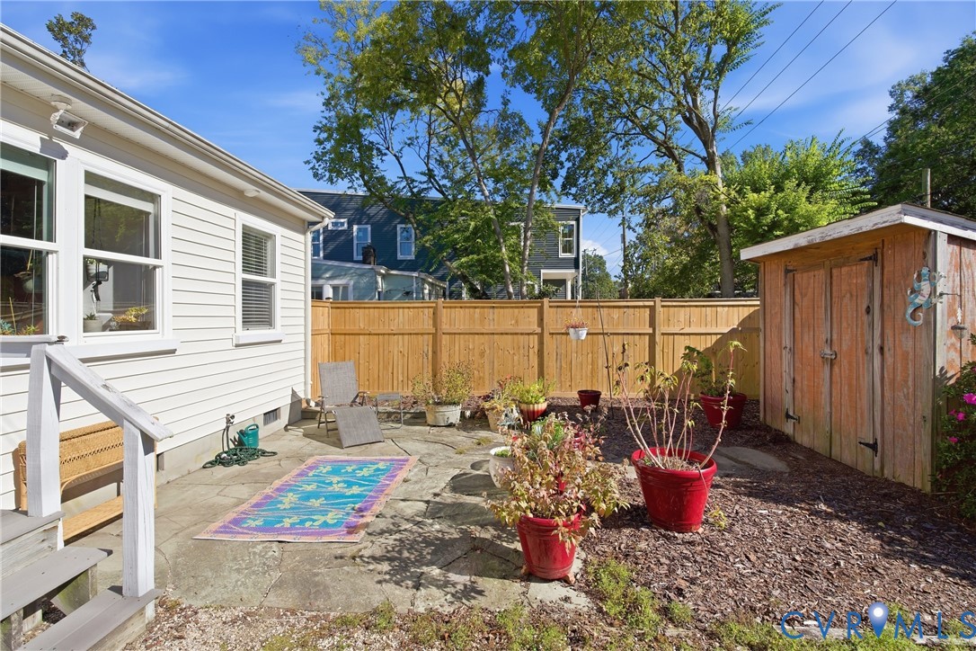 3031 Grayland Ave