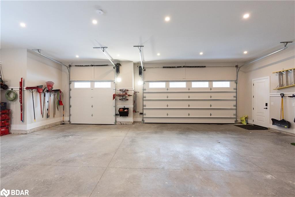 33 Marni Lane