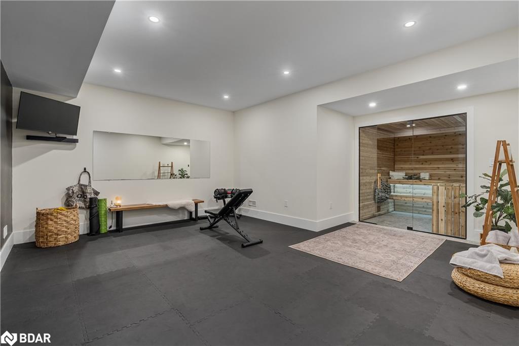 33 Marni Lane