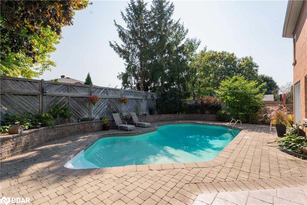 19 Grand Forest Drive