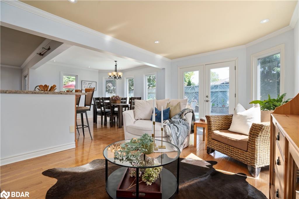 19 Grand Forest Drive