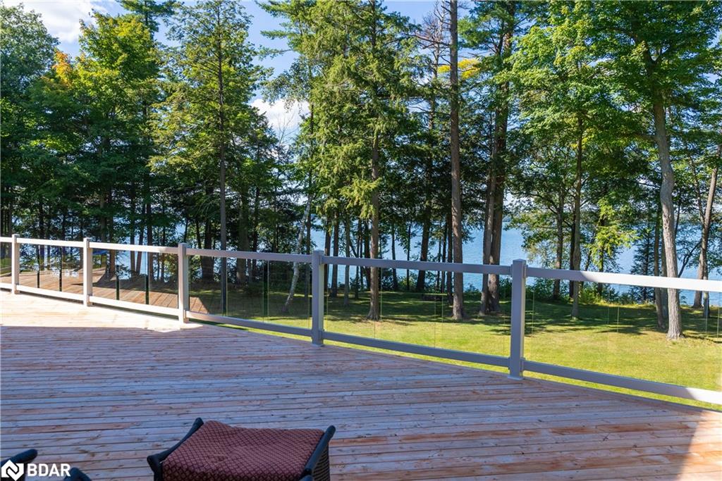 1220 Shoreview Drive