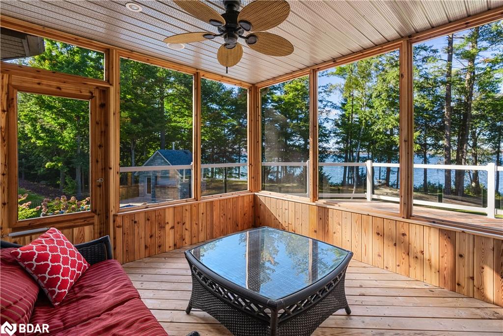 1220 Shoreview Drive