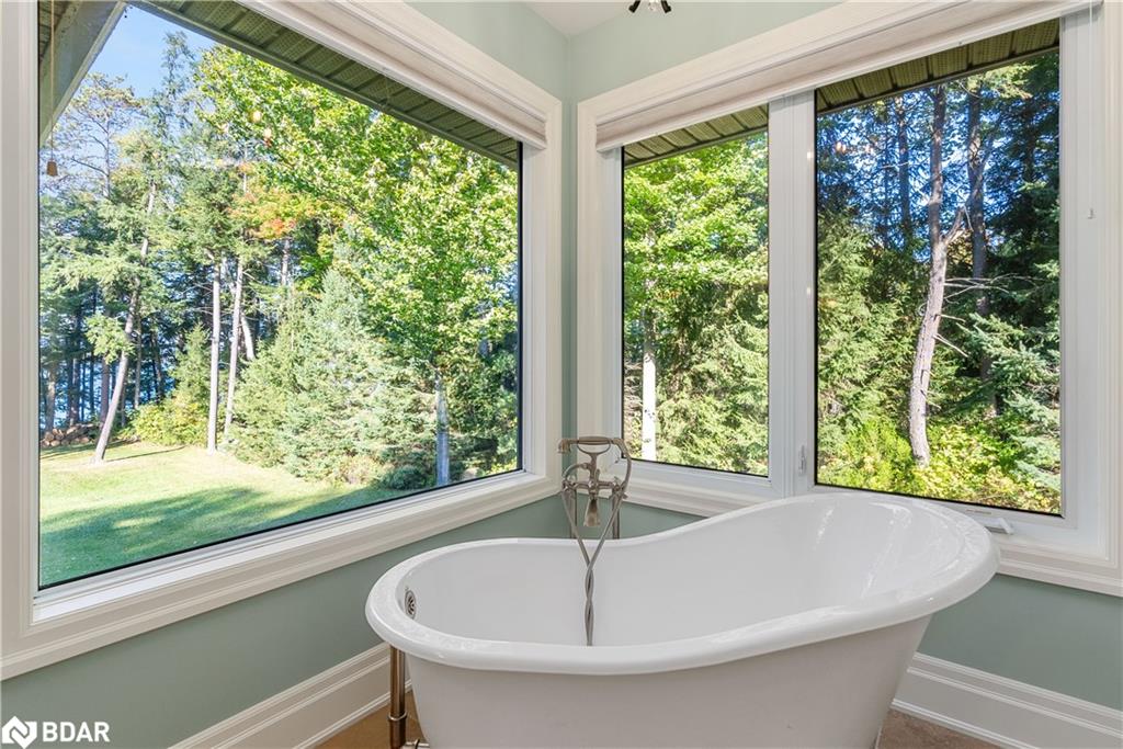 1220 Shoreview Drive