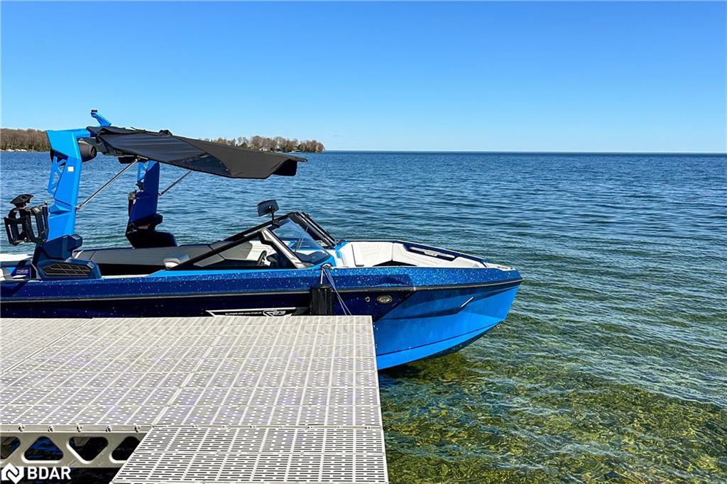 2371 Lakeshore Road E, Oro-Medonte