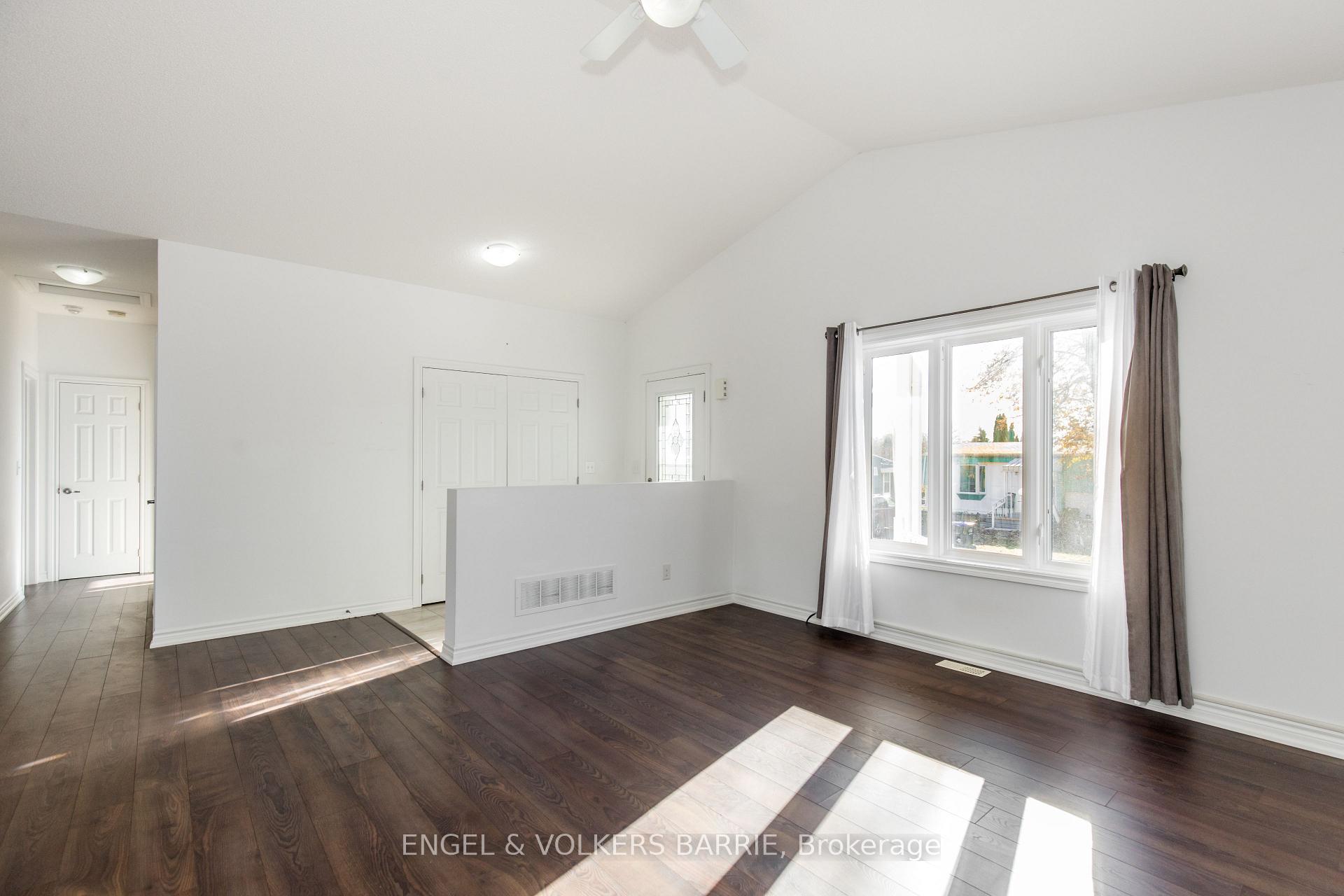 38 Linden Lane