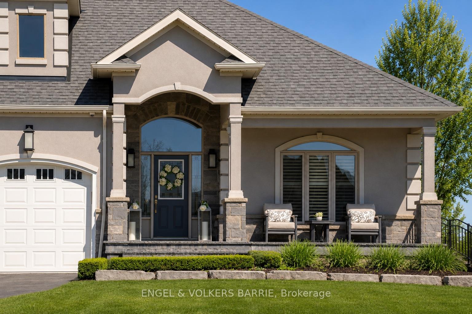 327 Sunnybrae Avenue