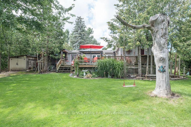1 Western Avenue