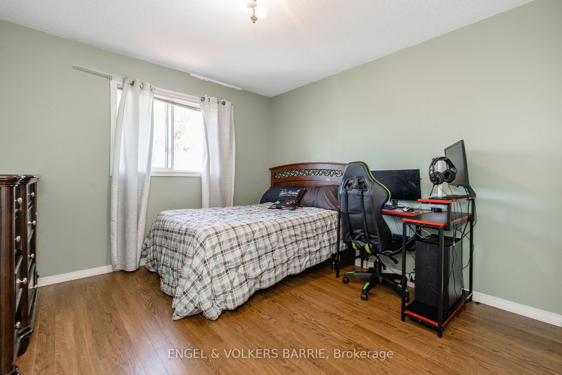 1376 Rankin Way