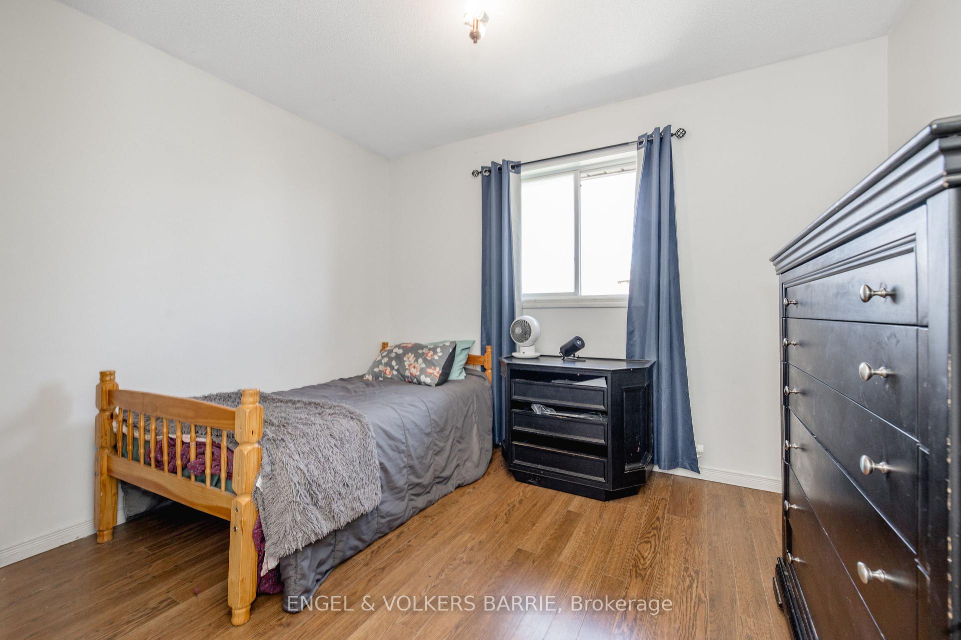 1376 Rankin Way