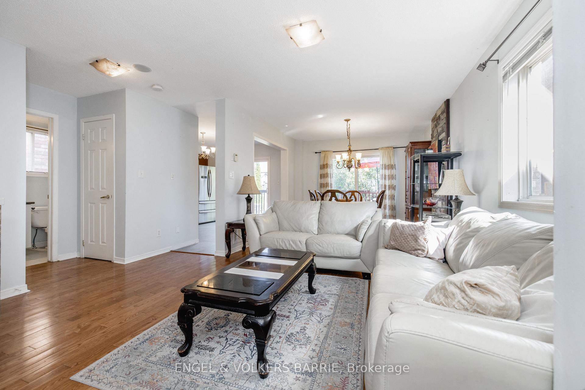 1376 Rankin Way