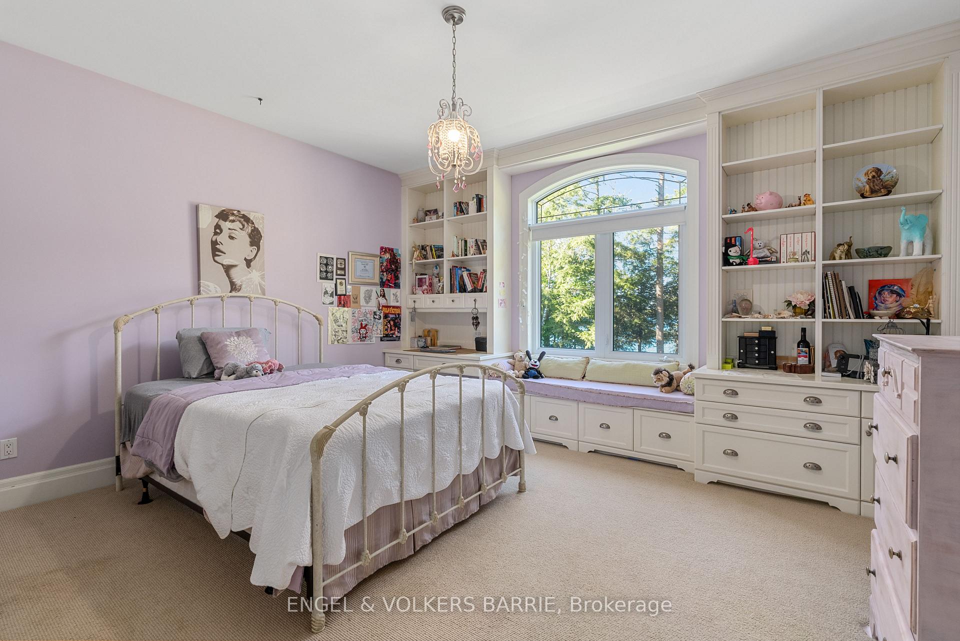 1220 Shoreview Drive