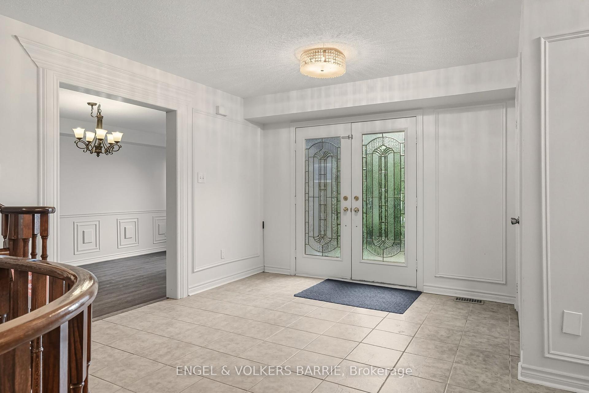 19 Northview Crescent