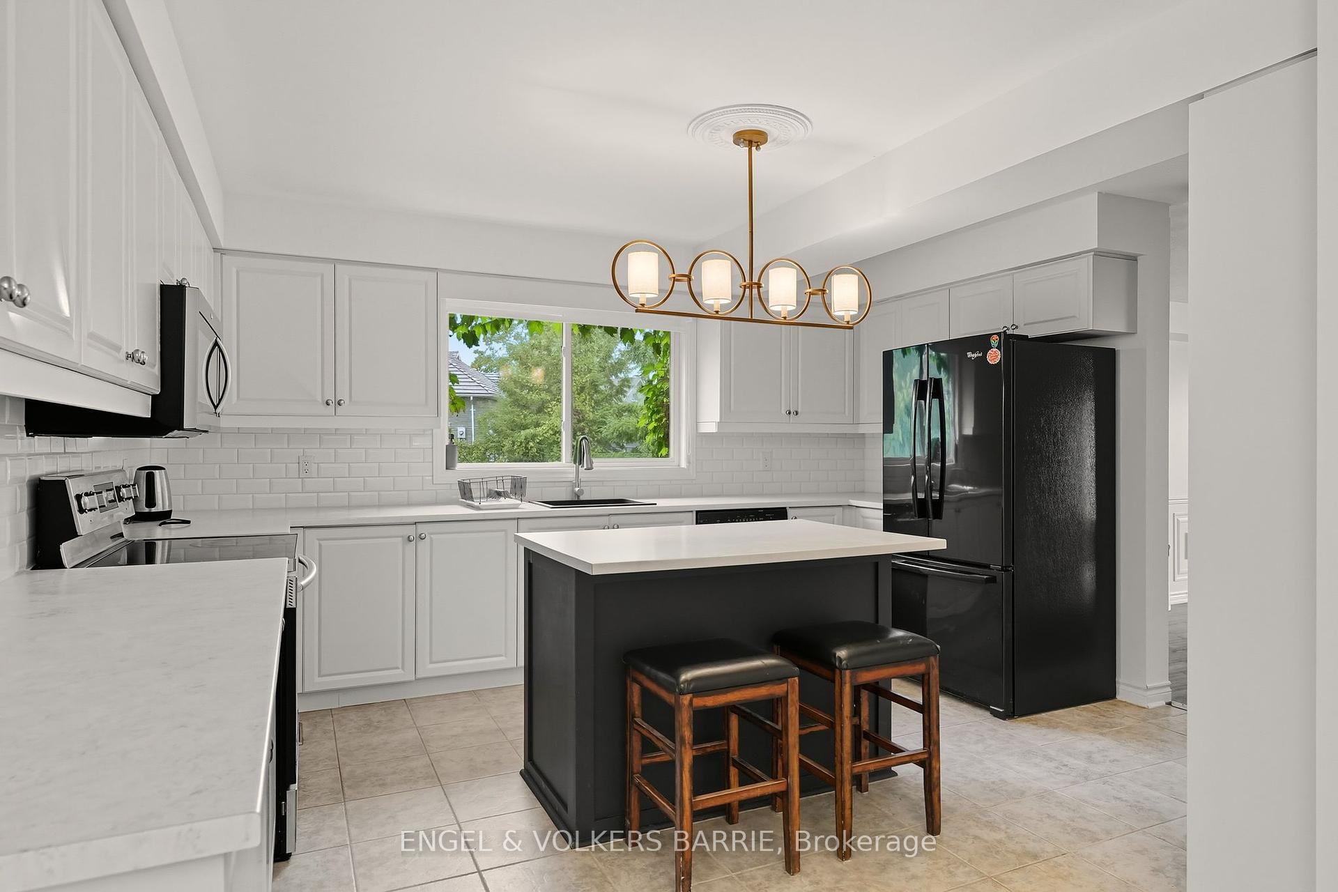 19 Northview Crescent