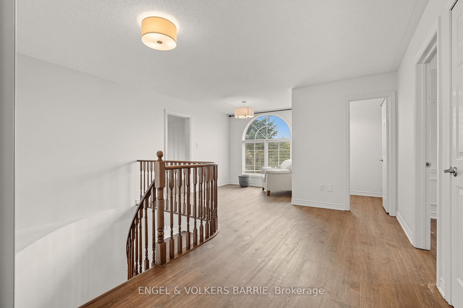 19 Northview Crescent