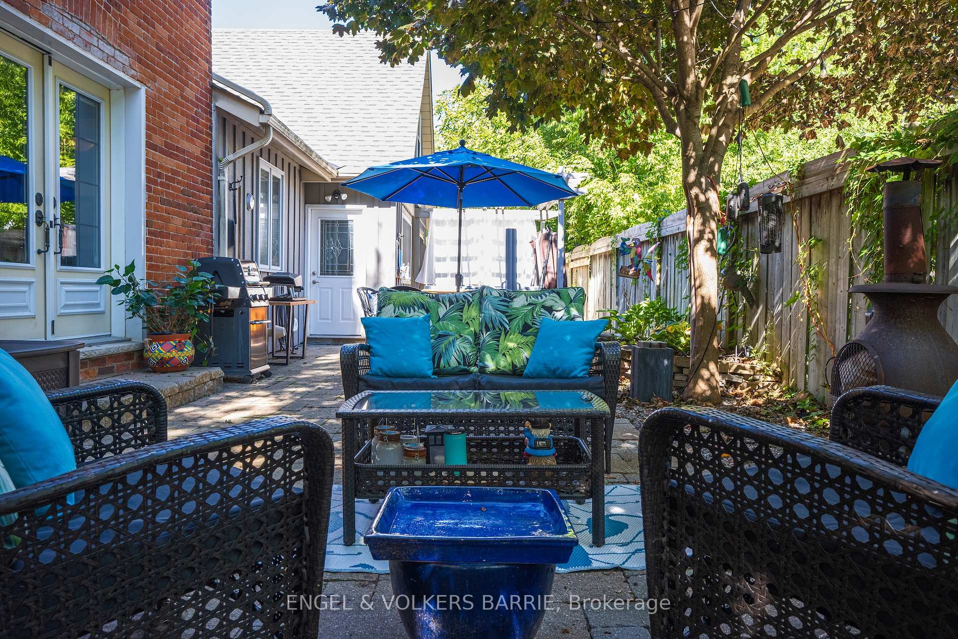 17 N Frances Street N