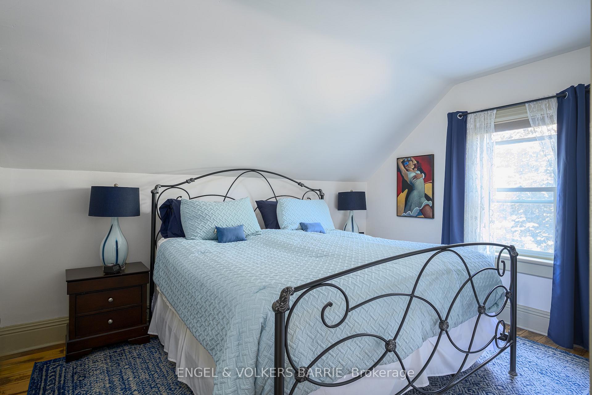 17 N Frances Street N