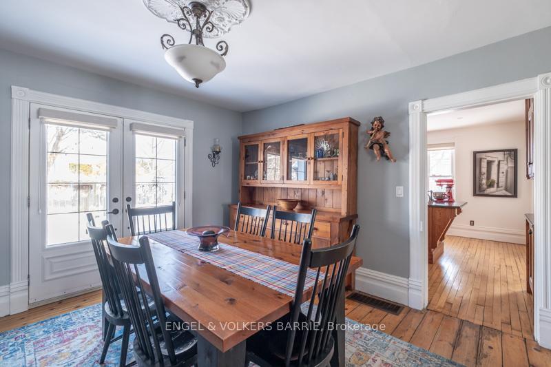 17 N Frances Street N