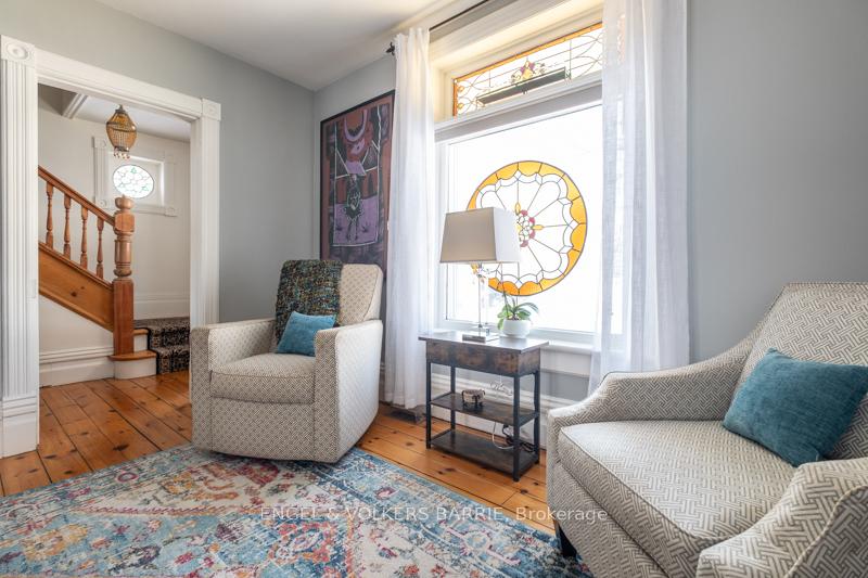 17 N Frances Street N