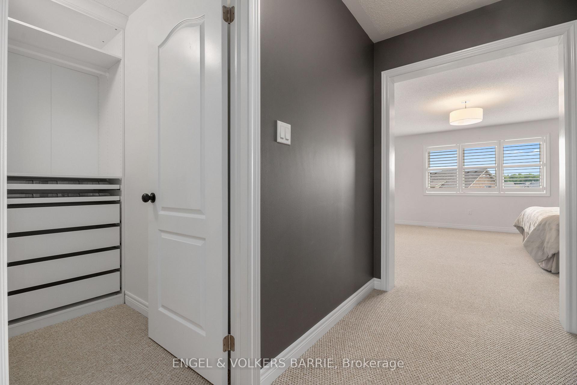 61 Oliver's Mill Road, Springwater, ON L9X 0S7