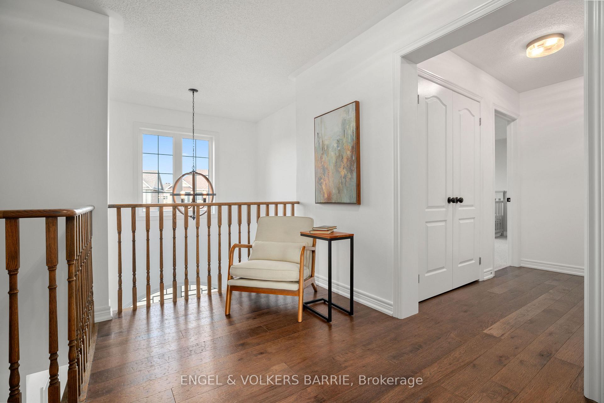 61 Oliver's Mill Road, Springwater, ON L9X 0S7