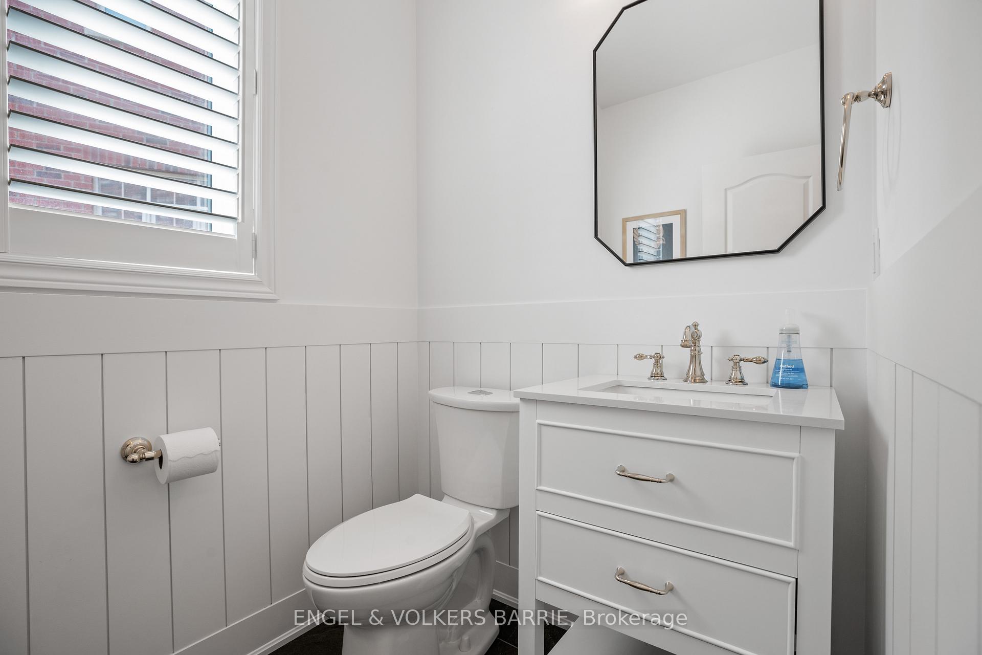 61 Oliver's Mill Road, Springwater, ON L9X 0S7