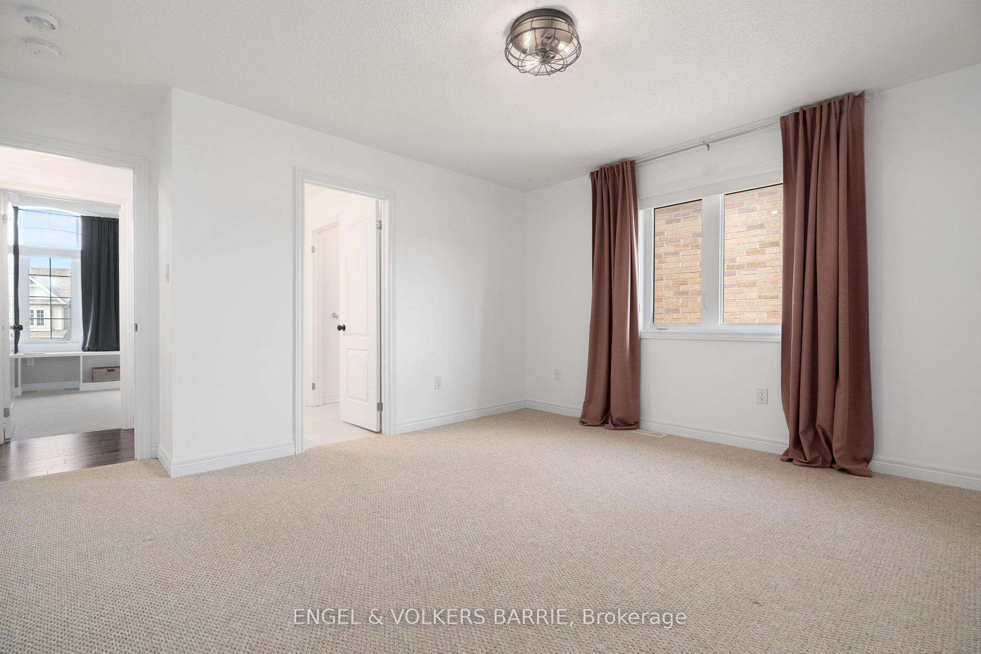 61 Oliver's Mill Road, Springwater, ON L9X 0S7