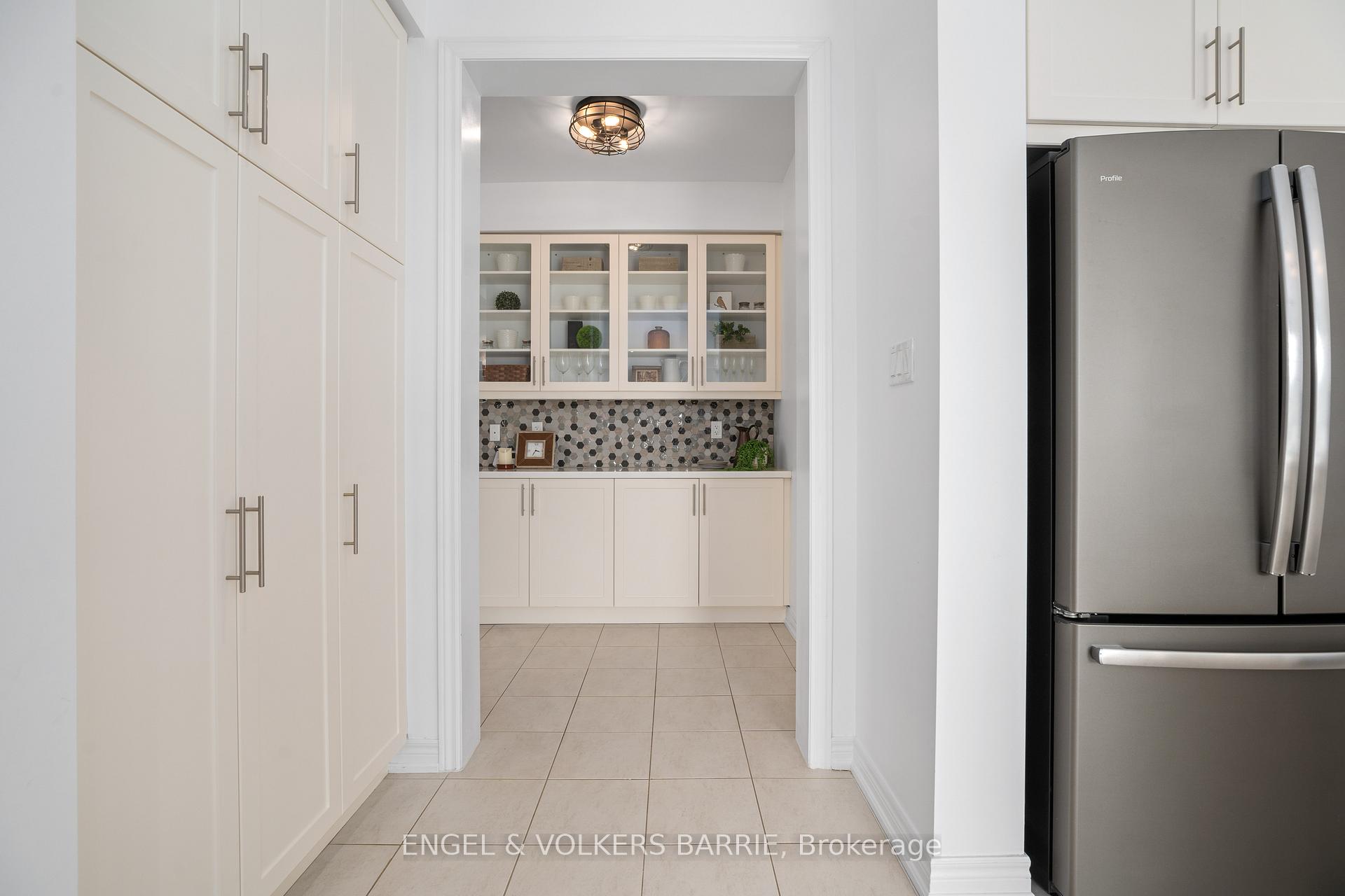 61 Oliver's Mill Road, Springwater, ON L9X 0S7