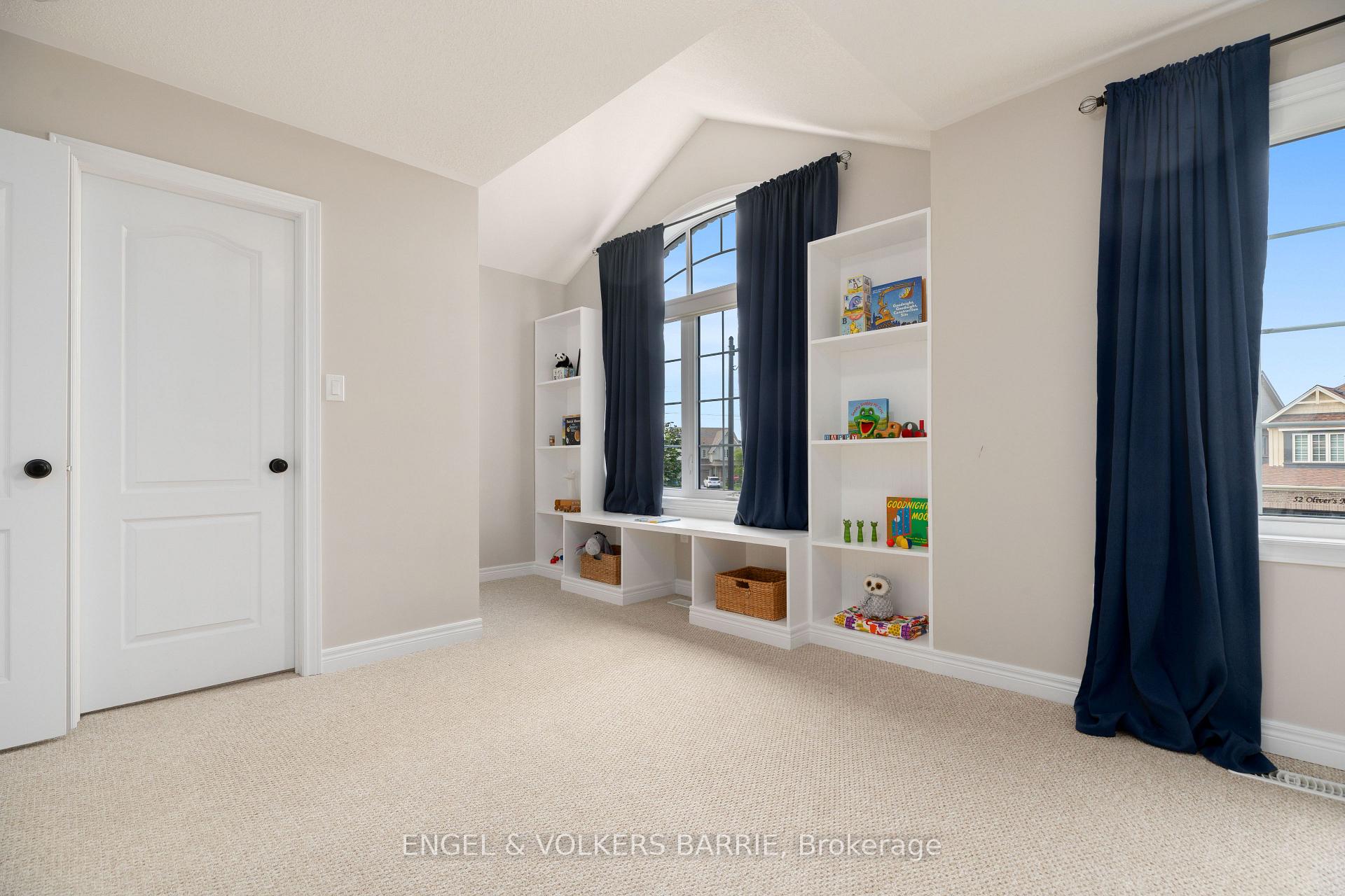 61 Oliver's Mill Road, Springwater, ON L9X 0S7