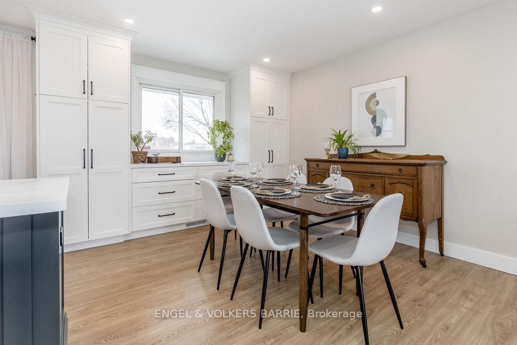 68 Ottaway Avenue