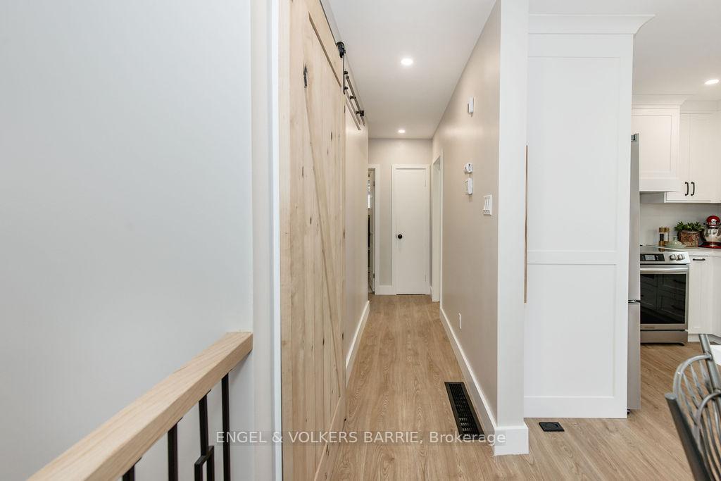 68 Ottaway Avenue
