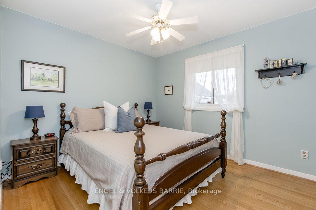 68 Ottaway Avenue