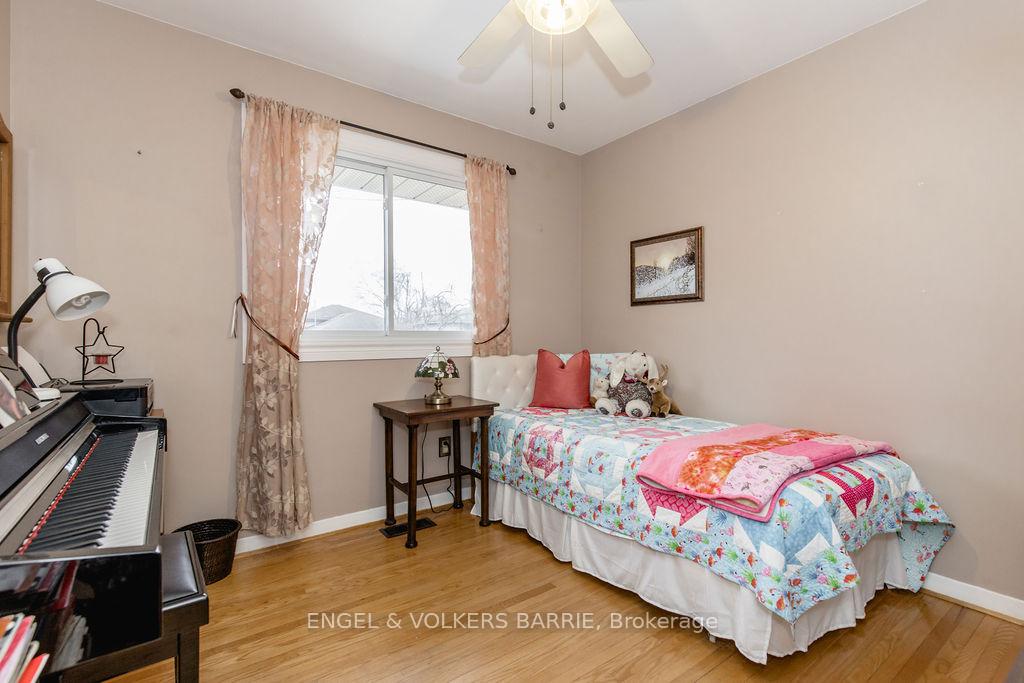 68 Ottaway Avenue