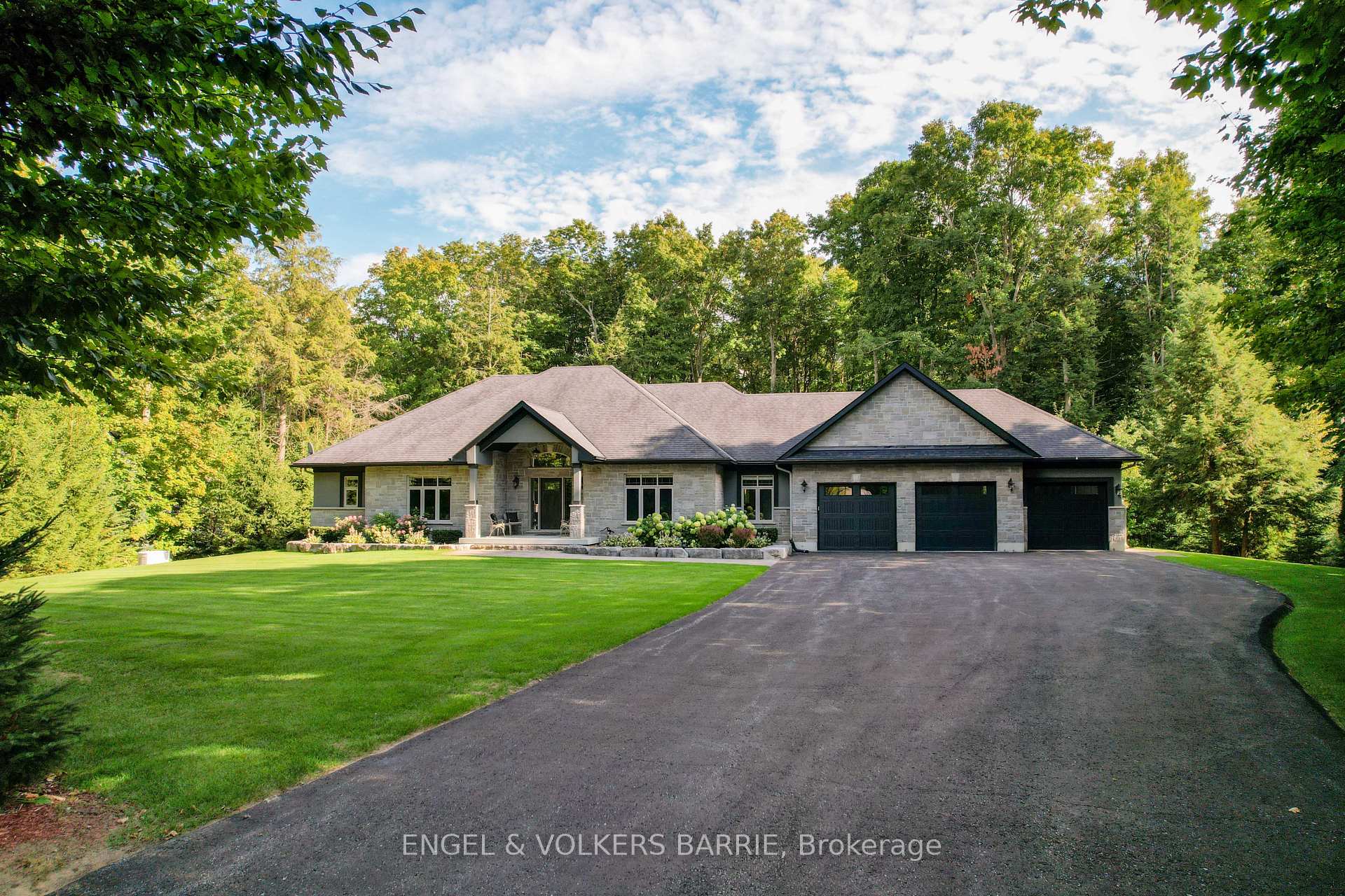 7 Gallagher Crescent