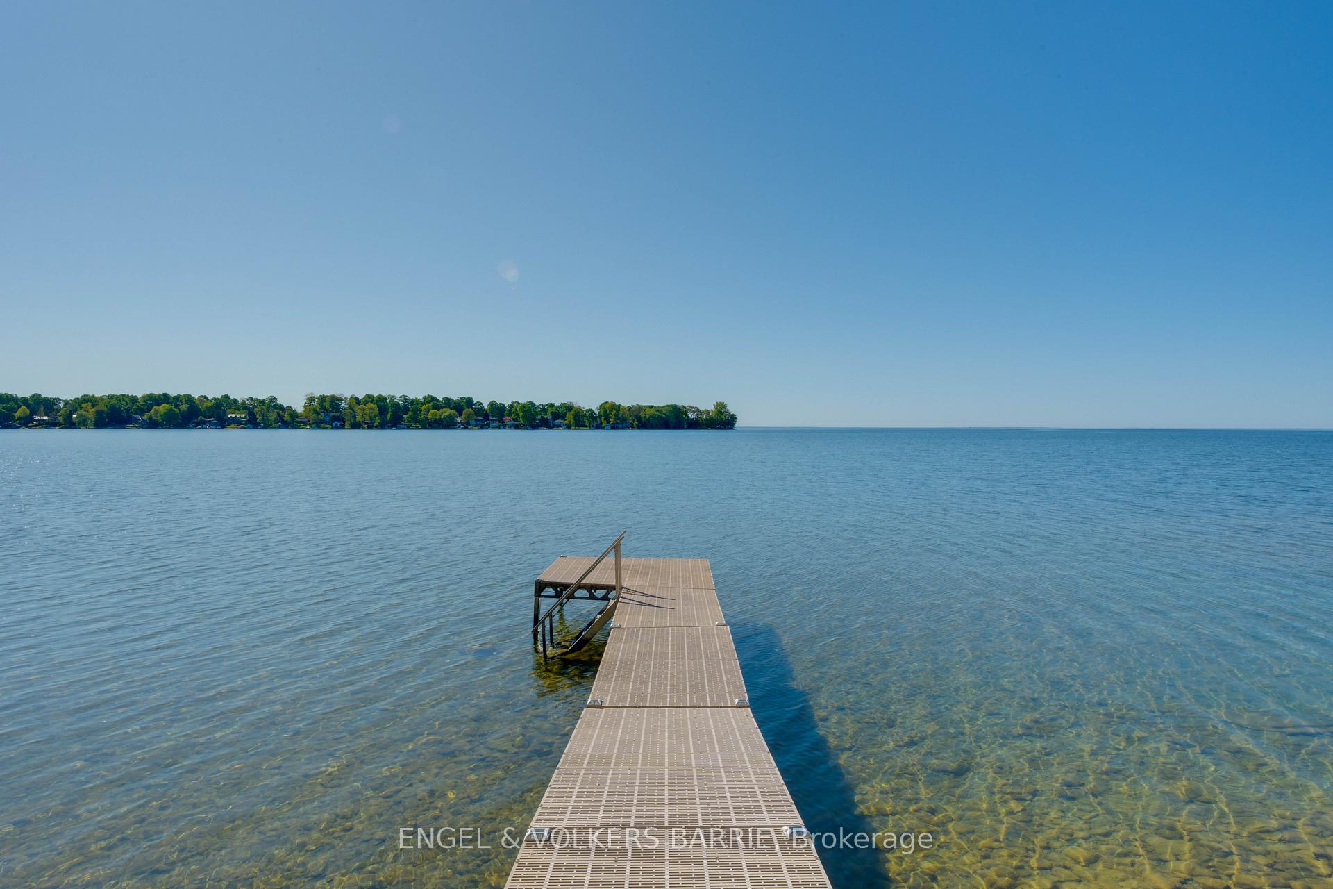 43 Olive Crescent 204