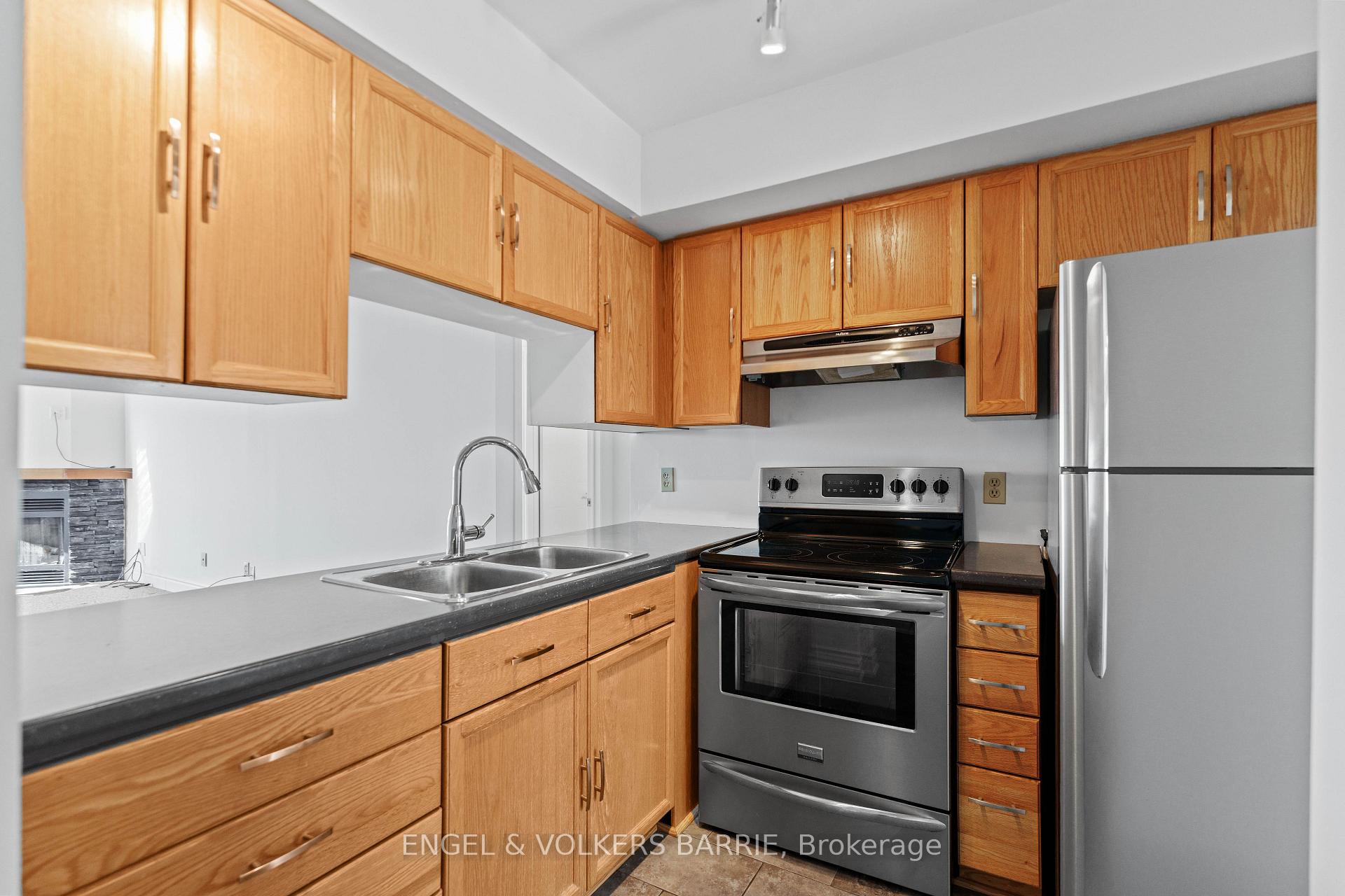 43 Olive Crescent 204