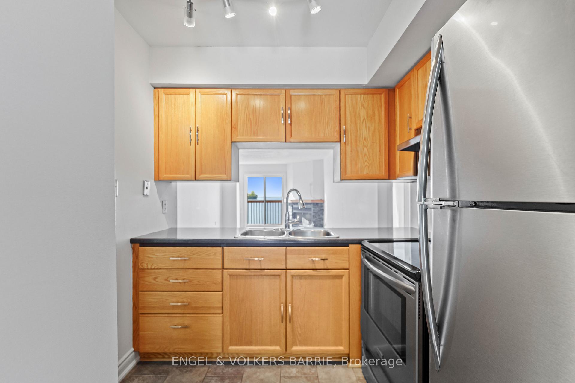 43 Olive Crescent 204