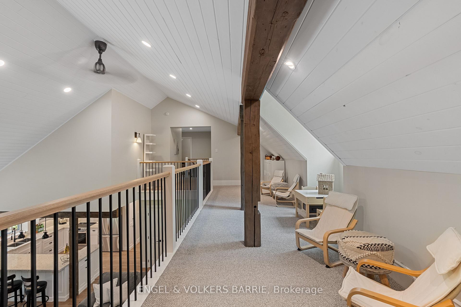 1304 Bass Lake Side Road W