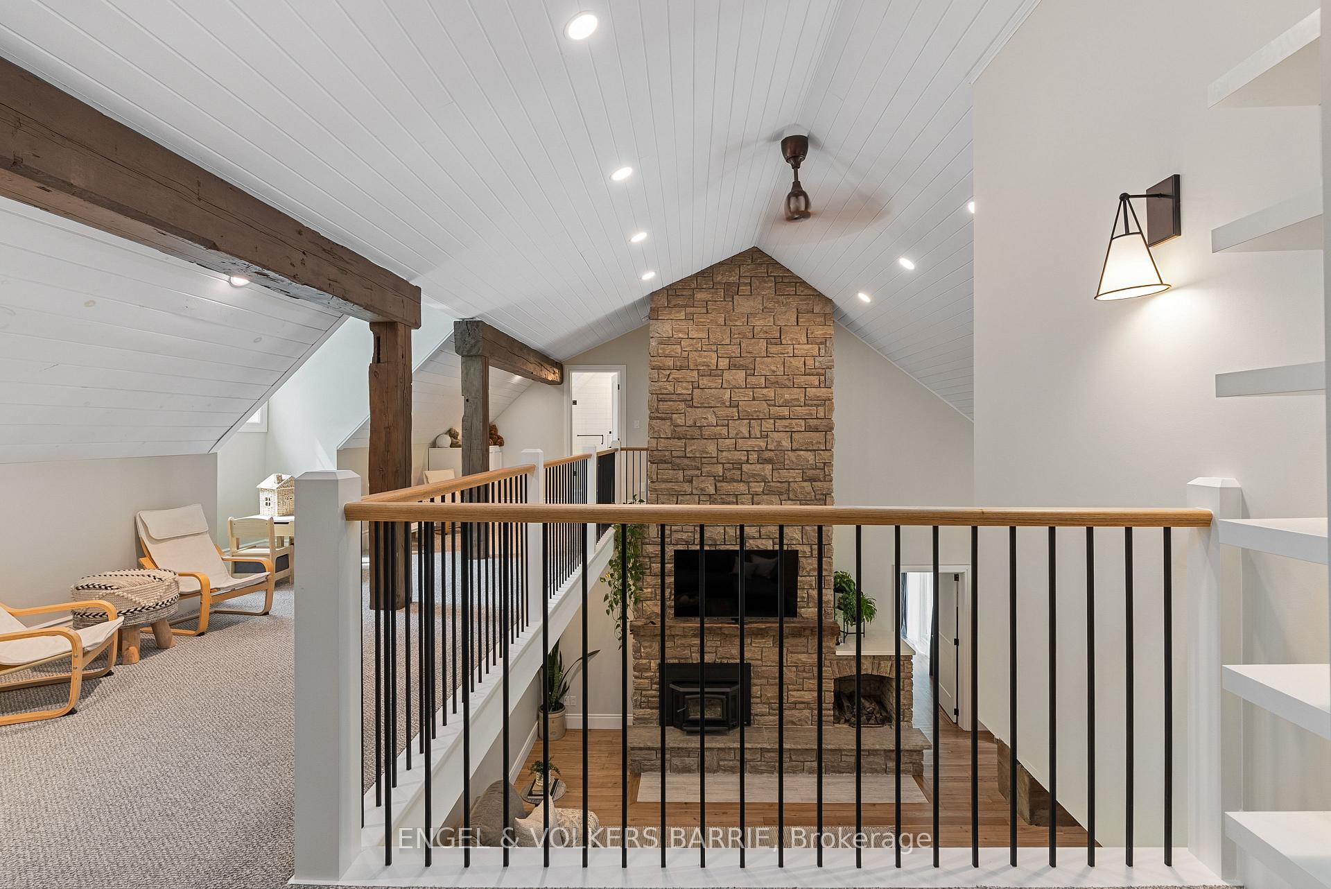 1304 Bass Lake Side Road W