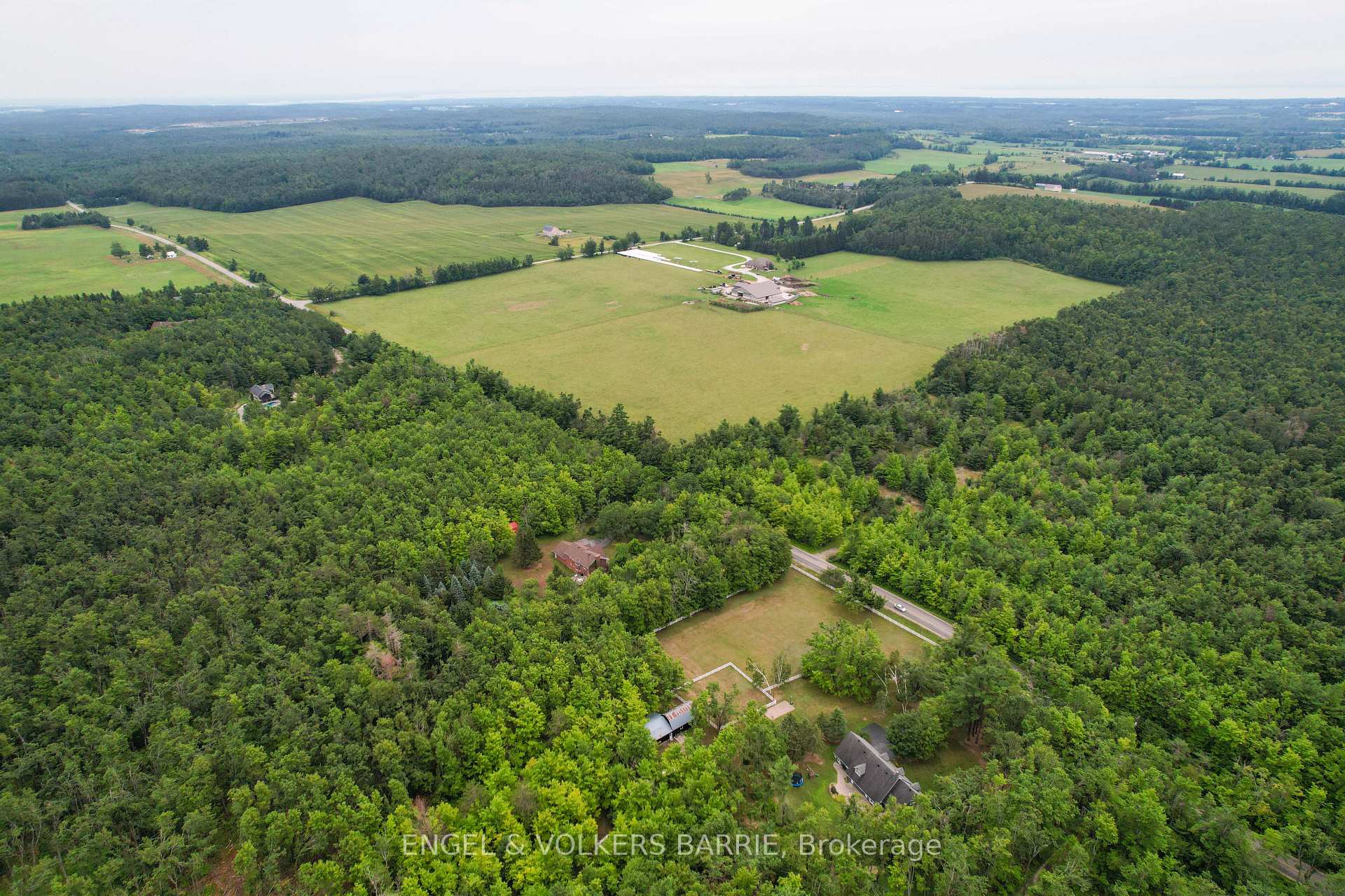 1304 Bass Lake Side Road W