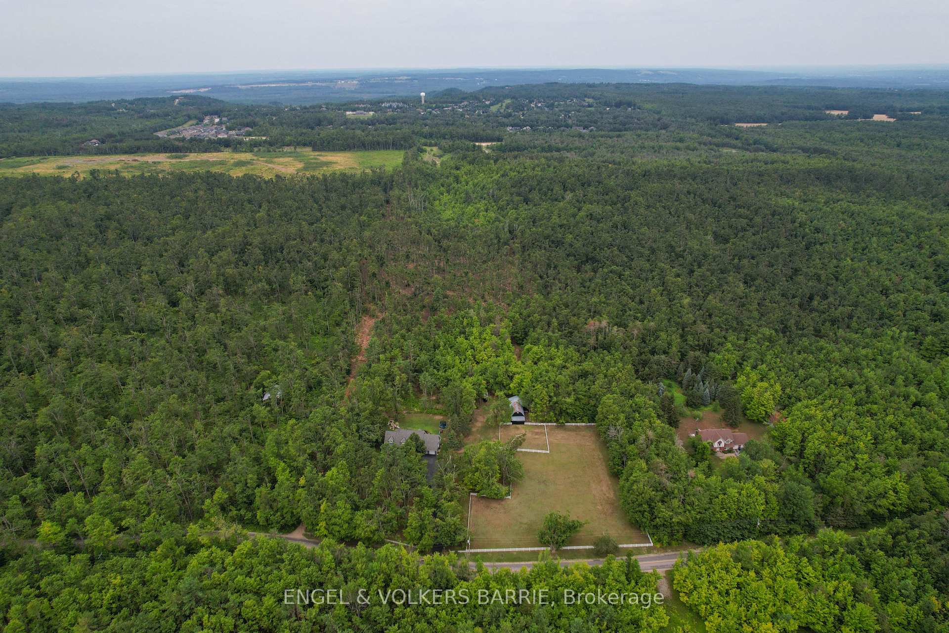 1304 Bass Lake Side Road W